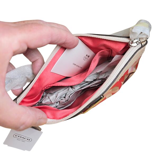 NWT Authentic Coach Wristlet Clutch Wallet Chainlink C Monogram Colorful Purse - Picture 5 of 7